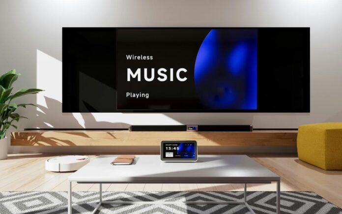 Ruang tamu dengan TV layar lebar di dinding